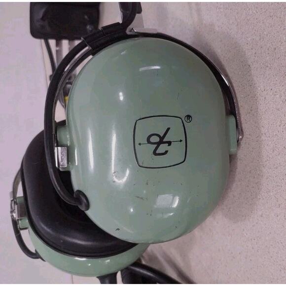 David Clark Model H10-20 Aviation Pilot Headphones Used - Picture 3 of 5